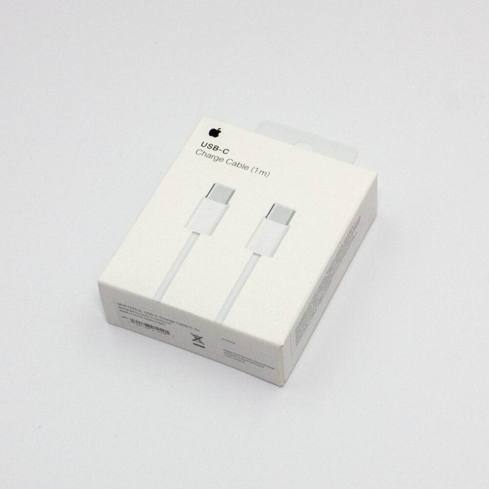 Cable USB-C de 1 metro sellado para Apple en fondo blanco